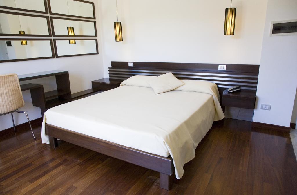 Hotel Le Piane Villammare Habitación foto